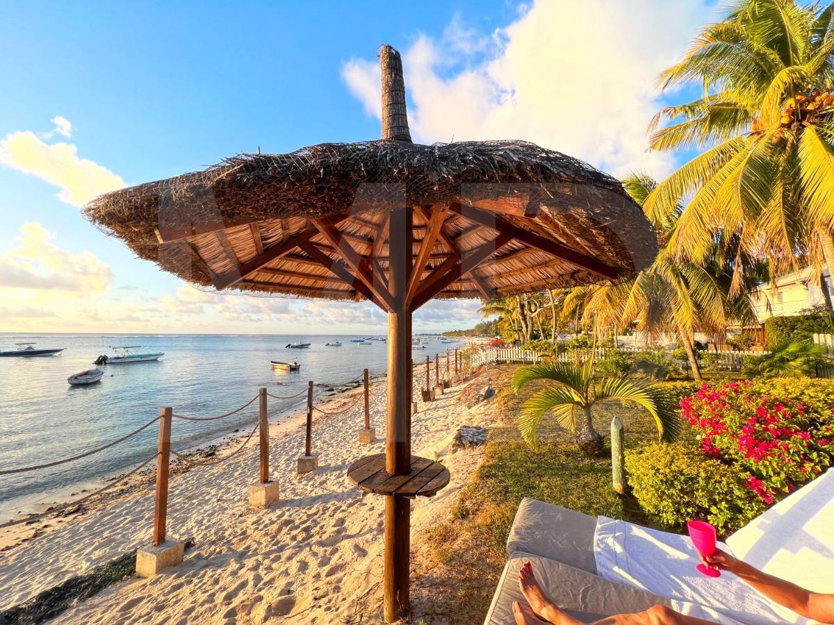 Caro'S Beachfront Trou aux Biches Kültér fotó