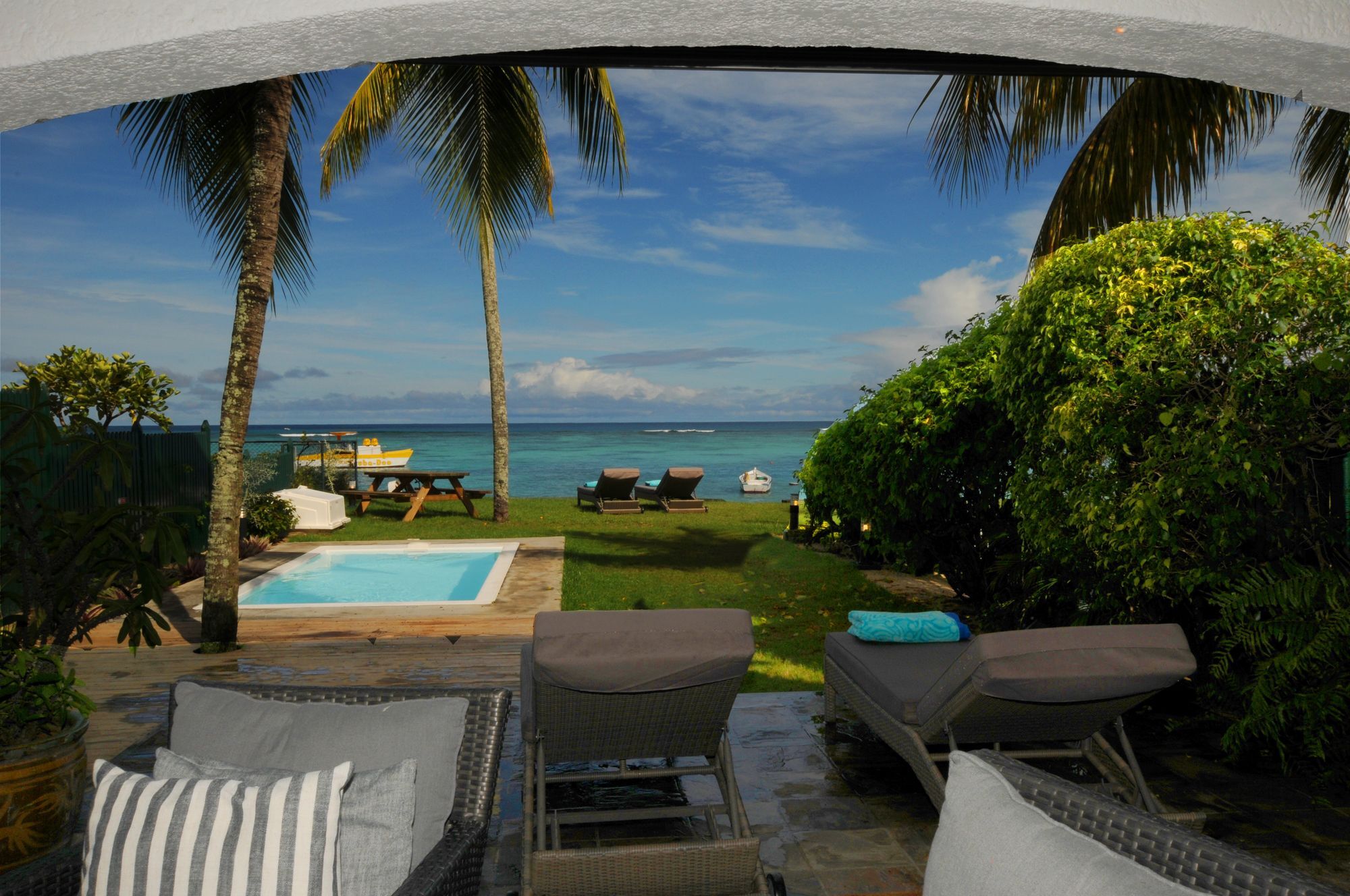 Caro'S Beachfront Trou aux Biches Kültér fotó
